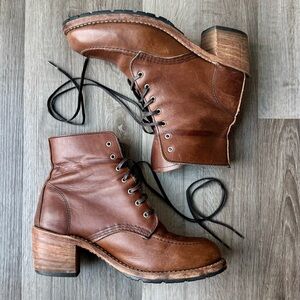 Red Wing Heritage Clara Boots – Amber Leather – Size 9